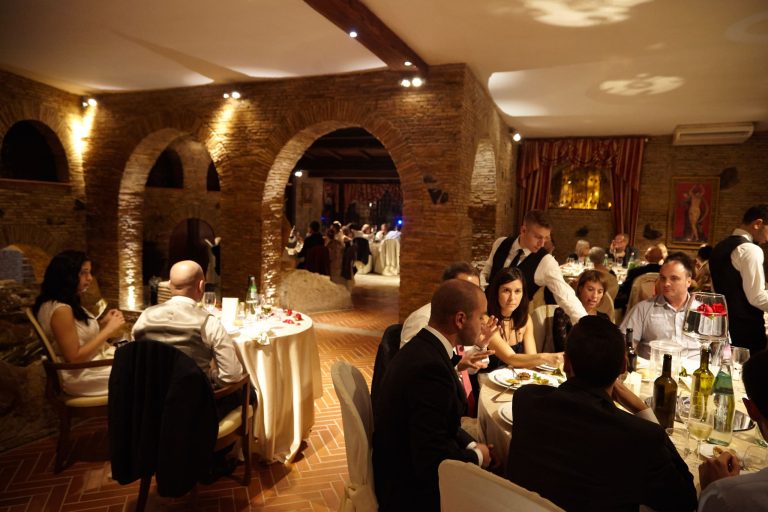 location matrimoni roma villa terenzio sala delle terme Villa Grant MG 0629
